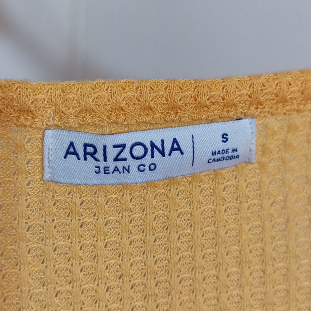 Arizona jeans Co cropped top - Picture 3 of 5